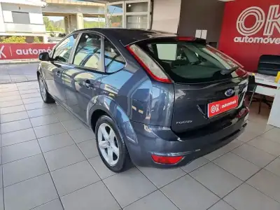 Ford Focus 2011 - 6750 EUR, 180000 km - AUTO.MOTO.pt - 180000km - foto 7 de 29