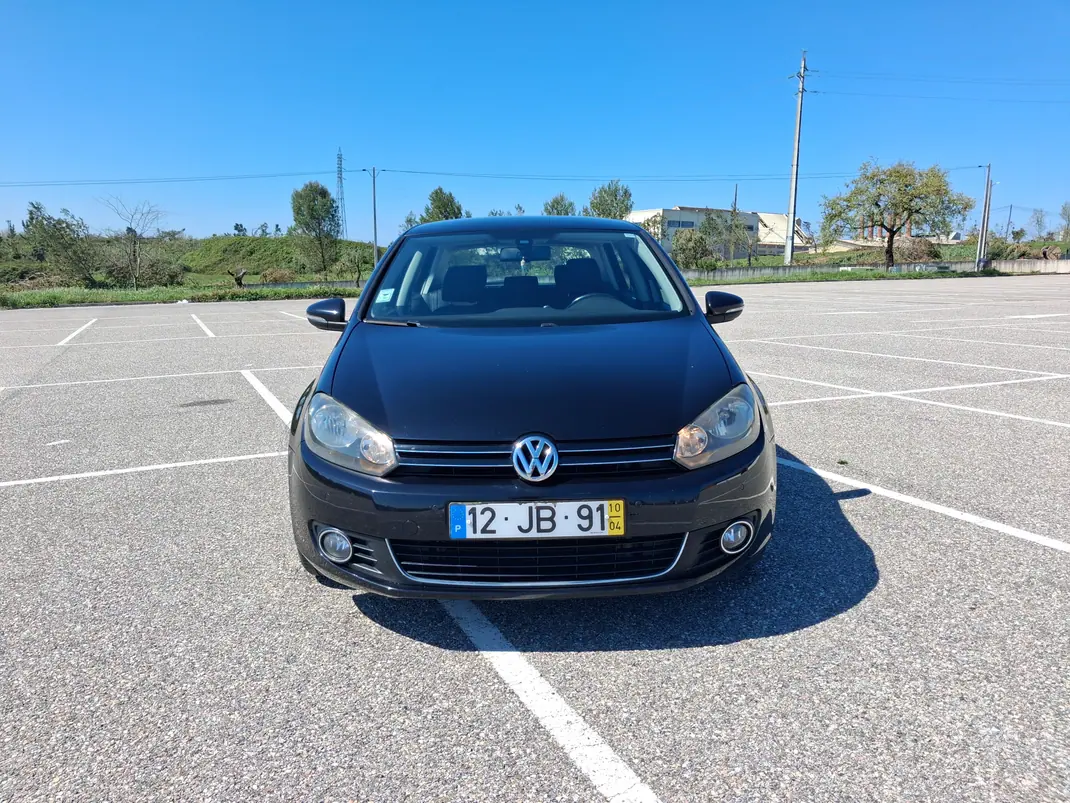 Volkswagen Golf 2010 - 6850 EUR, 319600 km - AUTO.MOTO.pt - 319600km - foto 3 de 20