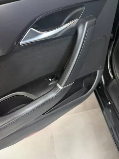 Hyundai i40 SW 2012 - 11000 EUR, 230000 km - AUTO.MOTO.pt - 230000km - foto 12 de 15