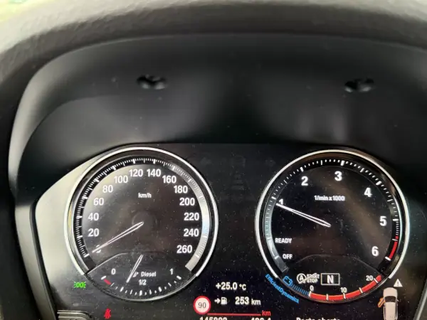BMW X1 2020 - 18500 EUR, 145121 km - AUTO.MOTO.pt - 145121km - foto 16 de 37
