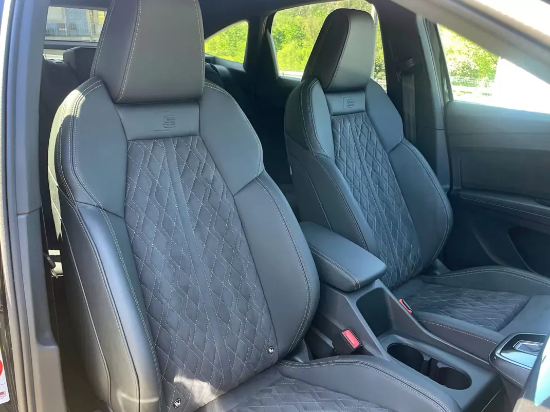 Audi Q4 Sportback e-tron 2022 - 41000 EUR, 54000 km - AUTO.MOTO.pt - 54000km - foto 22 de 28