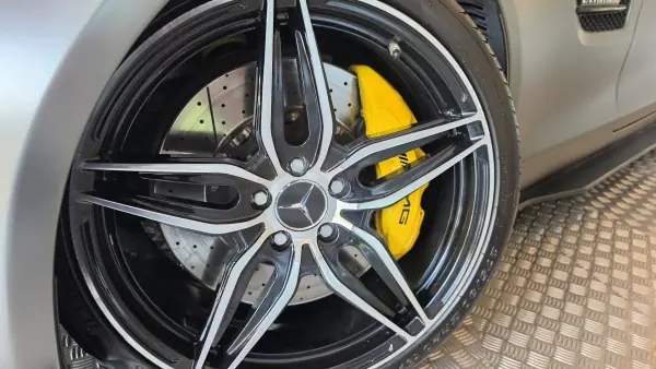 Mercedes-Benz AMG GT 2016 - 119500 EUR, 59841 km - AUTO.MOTO.pt - 59841km - foto 31 de 63