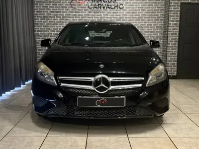 Mercedes-Benz A 180 2014 - 12990 EUR, 290000 km - AUTO.MOTO.pt - 290000km - foto 2 de 15