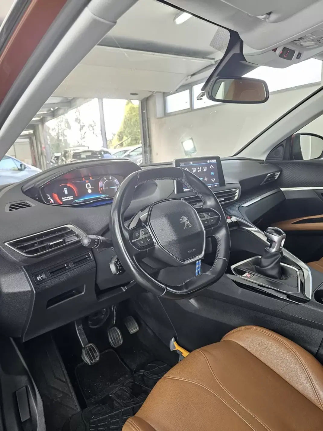 Peugeot 3008 2018 - 18500 EUR, 122503 km - AUTO.MOTO.pt - 122503km - foto 13 de 25