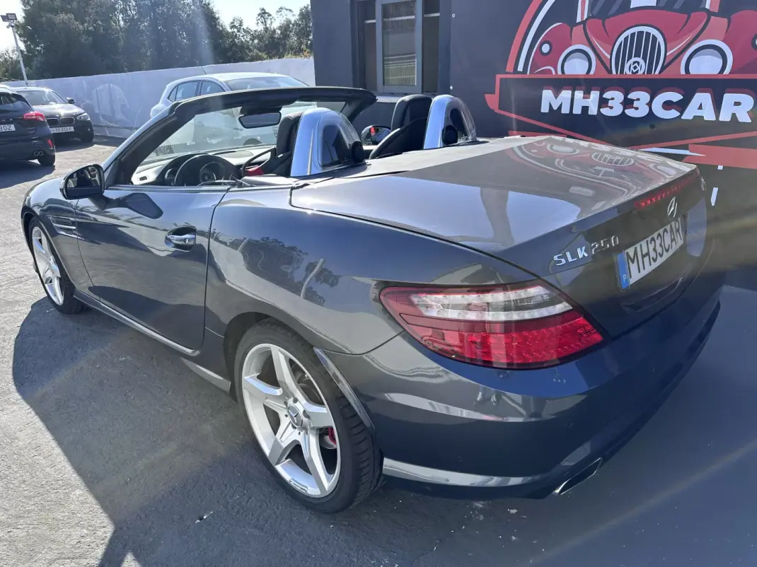 Mercedes-Benz SLK 250 2011 - 23500 EUR, 170000 km - AUTO.MOTO.pt - 170000km - foto 6 de 32