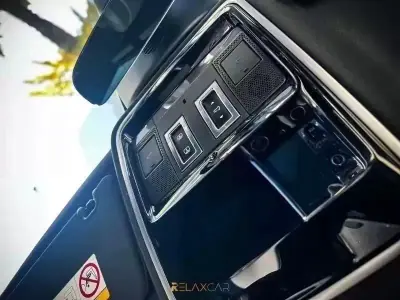 Land Rover Range Rover Sport 2018 - 44999 EUR, 99000 km - AUTO.MOTO.pt - 99000km - foto 14 de 25