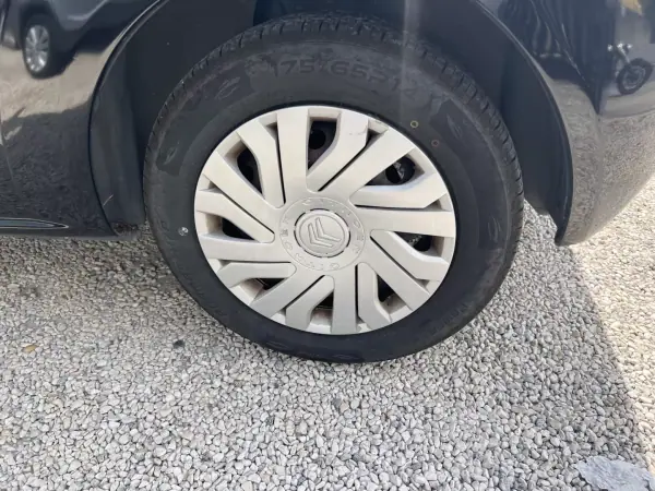 Citroën C2 2008 - 3990 EUR, 108500 km - AUTO.MOTO.pt - 108500km - foto 14 de 14