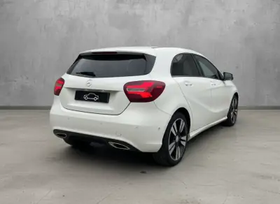 Mercedes-Benz A 180 2017 - 16500 EUR, 160000 km - AUTO.MOTO.pt - 160000km - foto 4 de 7
