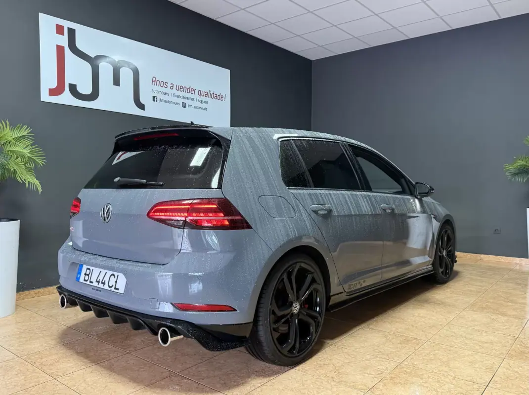 Volkswagen Golf 2019 - 30999 EUR, 99874 km - AUTO.MOTO.pt - 99874km - foto 4 de 20