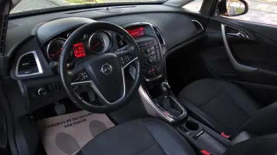 Opel Astra 2013 - 9800 EUR, 99000 km - 99000km - foto 7 de 16