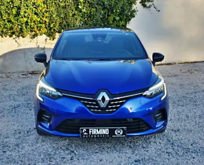 Renault Clio 2023 - 18900 EUR, 26048 km - AUTO.MOTO.pt - 26048km - foto 3 de 40