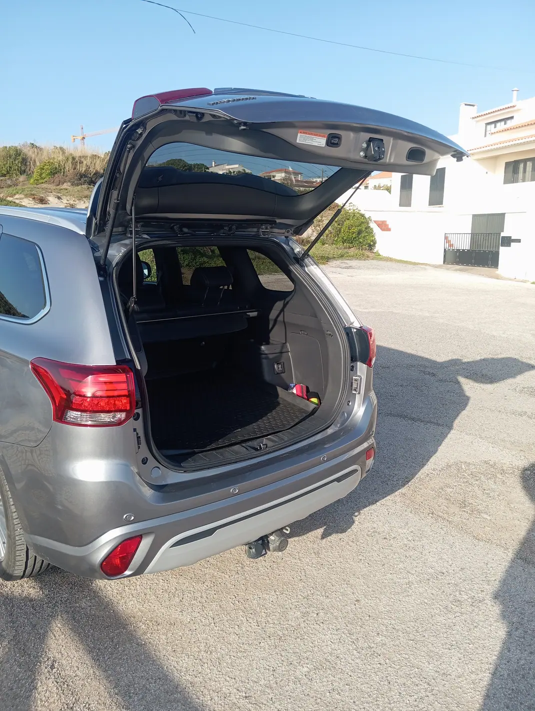 Mitsubishi Outlander 2019 - 23500 EUR, 95000 km - AUTO.MOTO.pt - 95000km - foto 15 de 15