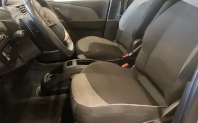 Citroën C4 Spacetourer 2019 - 15490 EUR, 97889 km - AUTO.MOTO.pt - 97889km - foto 9 de 17