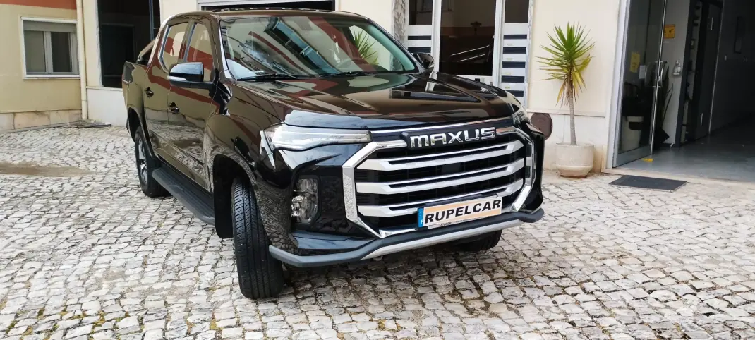 Maxus 2023 - 31500 EUR, 12635 km - AUTO.MOTO.pt - 12635km - foto 9 de 26