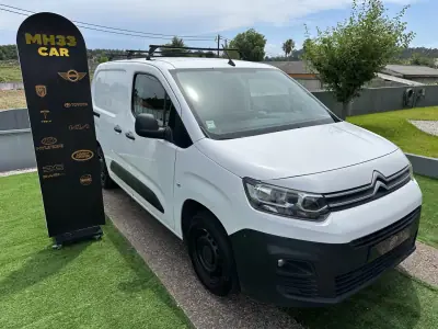 Citroën Berlingo 1.5 Hdi 2019 - 9900 EUR, 180000 km - AUTO.MOTO.pt - 180000km - foto 4 de 43