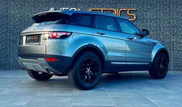 Land Rover Range Rover Evoque 2014 - 21900 EUR, 110000 km - AUTO.MOTO.pt - 110000km - foto 3 de 17