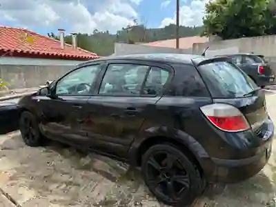 Opel Astra 2004 — foto 2 de 8