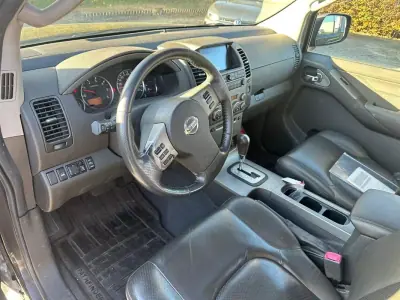 Nissan Pathfinder 2008 - 16900 EUR, 345798 km - AUTO.MOTO.pt - 345798km - foto 9 de 15