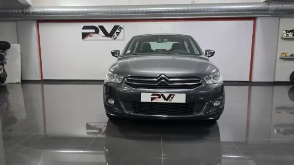 Citroën C-Elysée 2014 - 9990 EUR, 42600 km - AUTO.MOTO.pt - 42600km - foto 16 de 19
