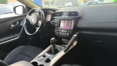 Renault Kadjar 2017 - 12500 EUR, 158000 km - AUTO.MOTO.pt - 158000km - foto 11 de 18