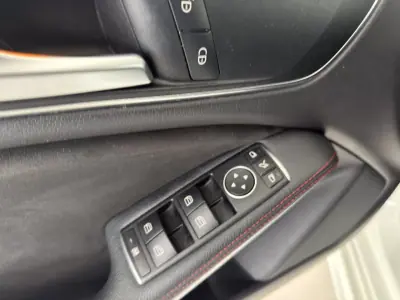 Mercedes-Benz CLA 220 2017 - 18900 EUR, 246604 km - AUTO.MOTO.pt - 246604km - foto 8 de 29
