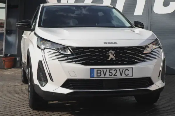 Peugeot 5008 2022 - 23580 EUR, 41620 km - AUTO.MOTO.pt - 41620km - foto 7 de 28