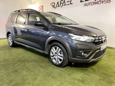 Dacia Jogger 2023 - 14950 EUR, 107000 km - AUTO.MOTO.pt - 107000km - foto 26 de 33