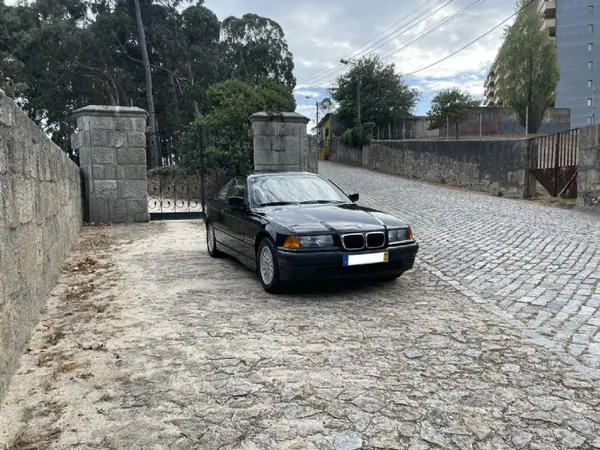 BMW 323 1998 - 19900 EUR, 160000 km - AUTO.MOTO.pt - 160000km - foto 64 de 68