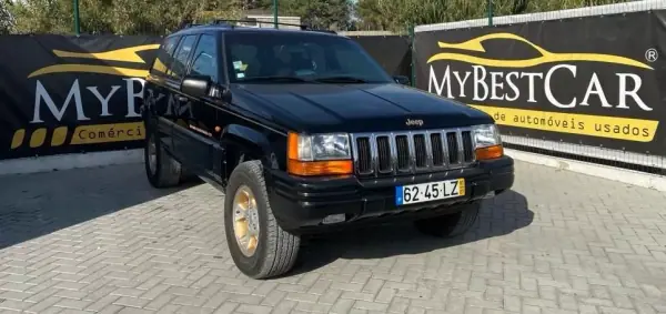Jeep Grand Cherokee 1997 - 11900 EUR, 233000 km - AUTO.MOTO.pt - 233000km - foto 2 de 8