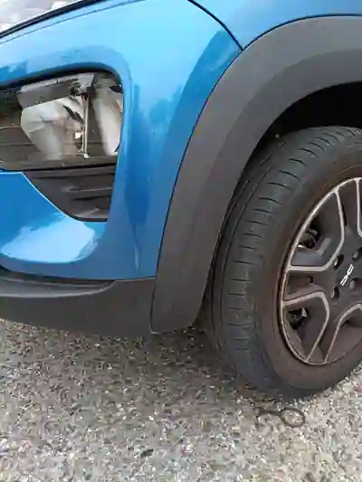 Dacia Spring 2023 - 12900 EUR, 38902 km - 38902km - foto 8 de 10