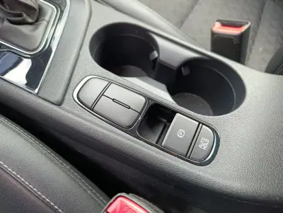 Kia Niro 2022 - 19250 EUR, 130477 km - 130477km - foto 16 de 23