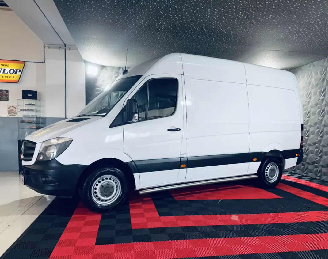 Mercedes-Benz Sprinter 2015 - 15990 EUR, 231751 km - 231751km - foto 12 de 32