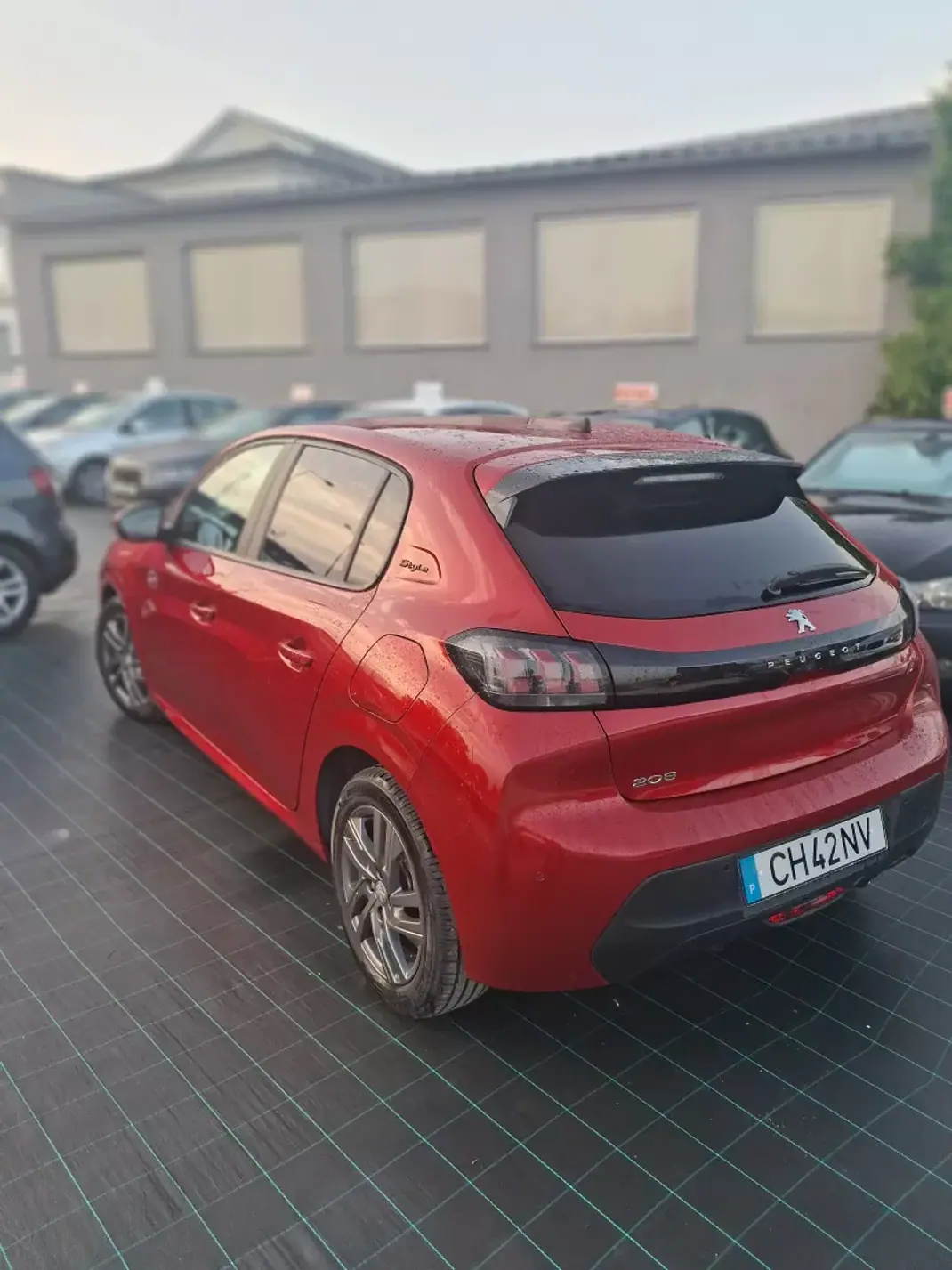 Peugeot 208 2021 - 18950 EUR, 87001 km - 87001km - foto 5 de 13