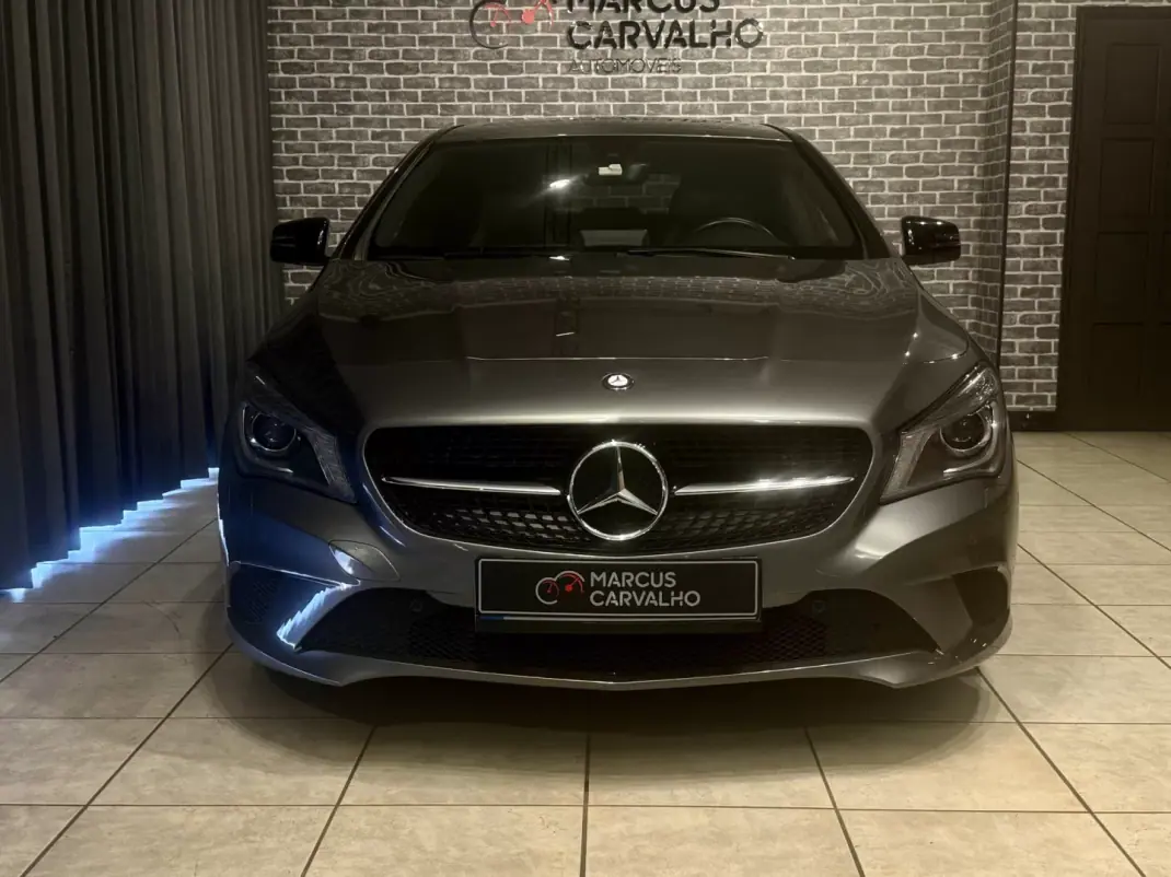 Mercedes-Benz CLA 200 2015 - 22900 EUR, 140000 km - AUTO.MOTO.pt - 140000km - foto 1 de 14