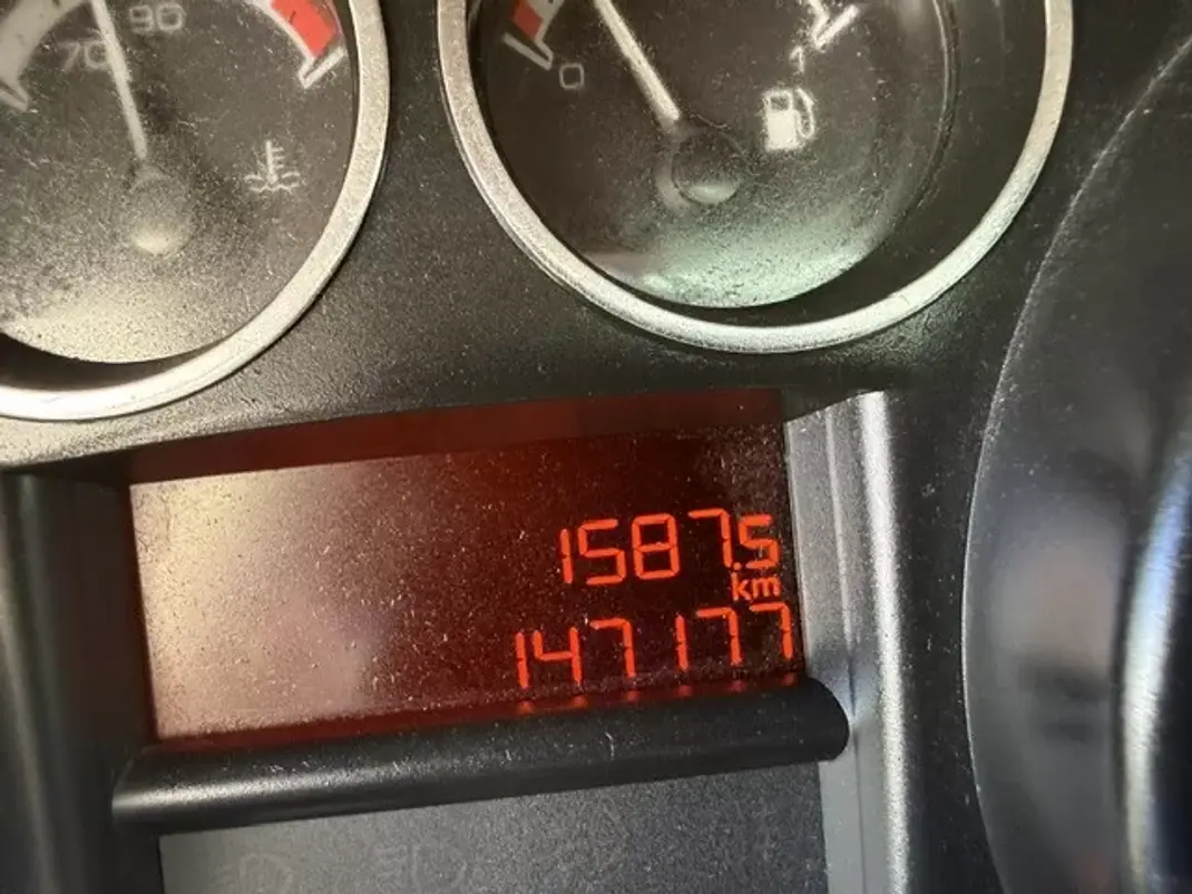 Peugeot 308 SW 2011 - 5900 EUR, 147177 km - AUTO.MOTO.pt - 147177km - foto 21 de 30