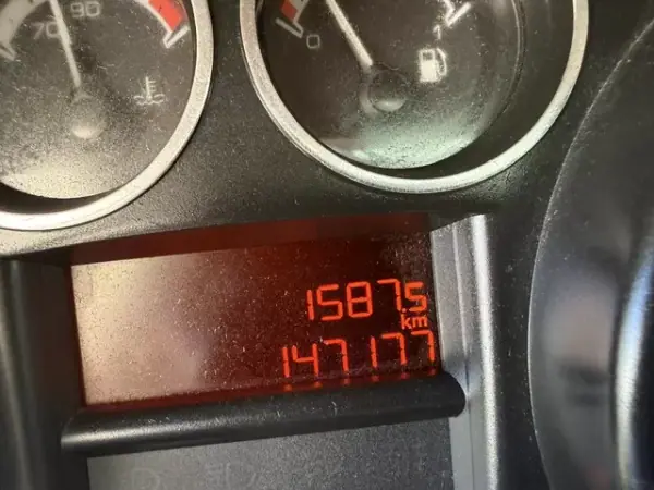 Peugeot 308 SW 2011 - 5900 EUR, 147177 km - AUTO.MOTO.pt - 147177km - foto 21 de 30