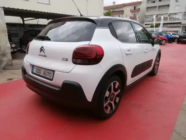 Citroën C3 2017 - 11500 EUR, 130256 km - AUTO.MOTO.pt - 130256km - foto 7 de 32