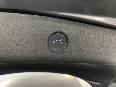 Tesla Model 3 2022 - 29700 EUR, 49000 km - AUTO.MOTO.pt - 49000km - foto 40 de 43