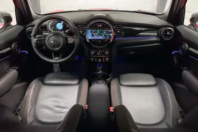 MINI Cooper 2021 - 26950 EUR, 34244 km - AUTO.MOTO.pt - 34244km - foto 13 de 52