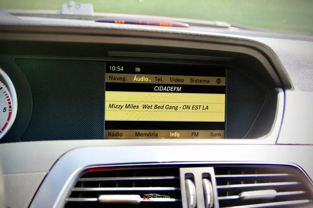 Mercedes-Benz C 220 2011 - 12000 EUR, 250000 km - 250000km - foto 18 de 24