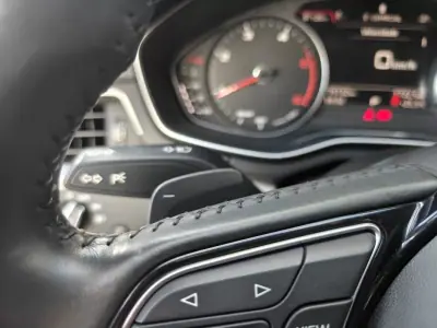 Audi A4 Avant 2019 - 23990 EUR, 79500 km - 79500km - foto 34 de 46