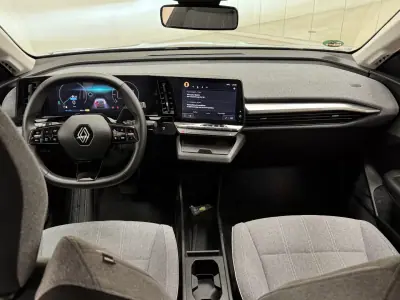 Renault Mégane E-Tech 2022 - 23890 EUR, 69000 km - AUTO.MOTO.pt - 69000km - foto 15 de 28