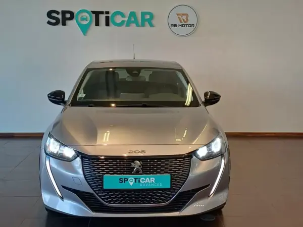 Peugeot 208 2023 - 20500 EUR, 24150 km - AUTO.MOTO.pt - 24150km - foto 4 de 45