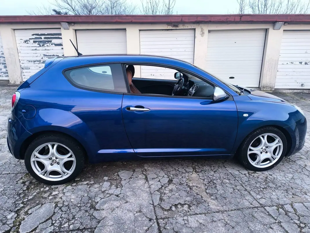 Alfa Romeo MiTo 2011 - 5900 EUR, 170000 km - 170000km - foto 8 de 15