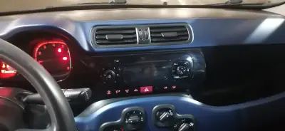 Fiat Panda 2016 - 8600 EUR, 134110 km - AUTO.MOTO.pt - 134110km - foto 6 de 11