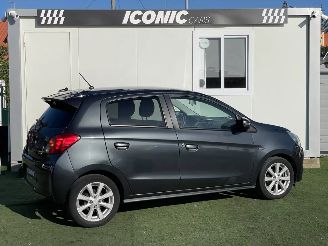 Mitsubishi Space Star 2015 - 6890 EUR, 172000 km - 172000km - foto 9 de 29