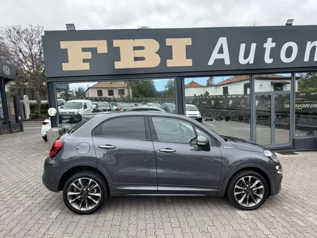 Fiat 500X 2023 - 21900 EUR, 24700 km - AUTO.MOTO.pt - 24700km - foto 7 de 12