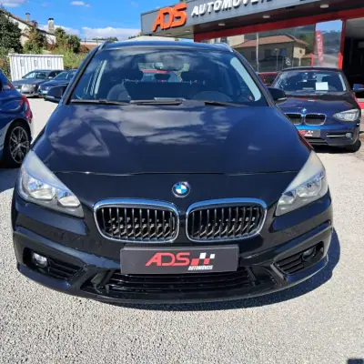 BMW 216 Active Tourer 2016 — photo 2 of 13