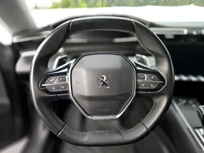 Peugeot 508 SW 2021 - 15750 EUR, 170000 km - AUTO.MOTO.pt - 170000km - foto 18 de 32