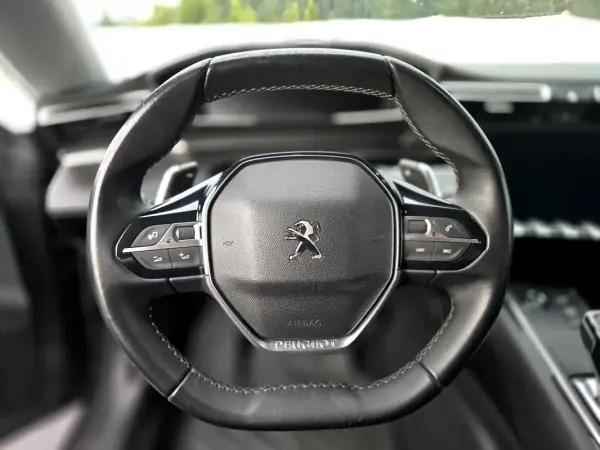 Peugeot 508 SW 2021 - 15750 EUR, 170000 km - AUTO.MOTO.pt - 170000km - foto 18 de 32